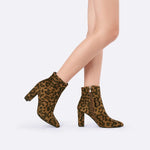 Load image into Gallery viewer, Leopard Print Pointed Boots
